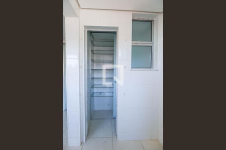 Apartamento à venda com 77m², 3 quartos e 2 vagasDespensa