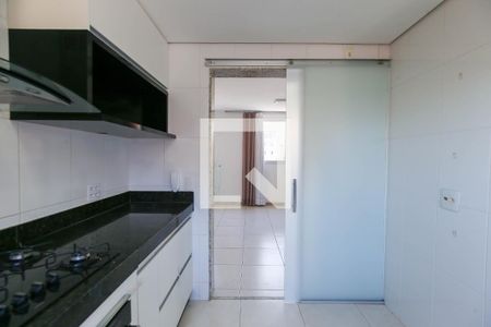 Apartamento à venda com 77m², 3 quartos e 2 vagasCozinha