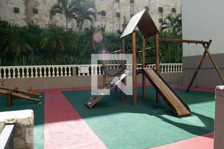 Apartamento à venda com 60m², 2 quartos e 1 vaga Apartamento à venda com 60m², 2 quartos e 1 vagaPlayground