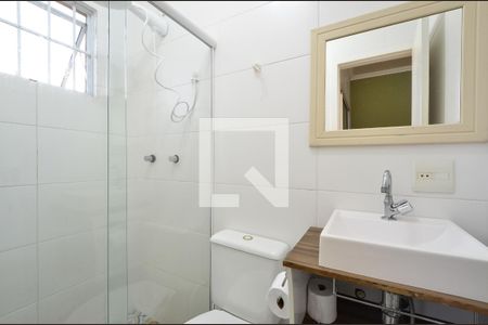 Casa à venda com 253m², 3 quartos e 4 vagasBanheiro da Suíte 2