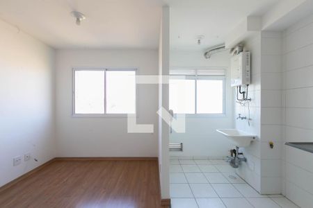 Sala / Cozinha de apartamento à venda com 2 quartos, 46m² em Itaquera, São Paulo