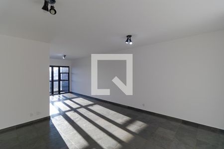 Salas de apartamento para alugar com 3 quartos, 127m² em Jardim Proença, Campinas