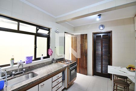 Casa à venda com 150m², 3 quartos e 2 vagasCozinha