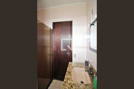 Casa à venda com 150m², 3 quartos e 2 vagasBanheiro Social