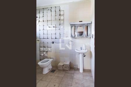 Casa à venda com 417m², 3 quartos e 3 vagasBanheiro da suíte 2