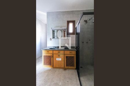 Casa à venda com 417m², 3 quartos e 3 vagasBanheiro da suíte 1