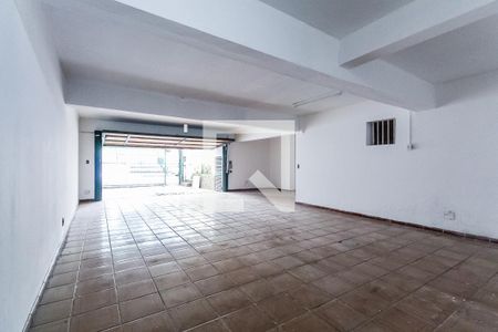Casa à venda com 417m², 3 quartos e 3 vagasGaragemga