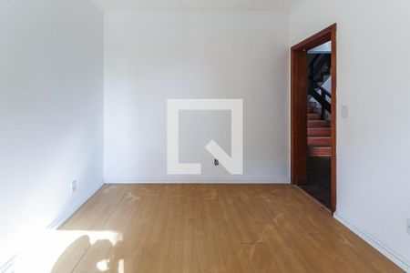 Casa à venda com 417m², 3 quartos e 3 vagasEscritório