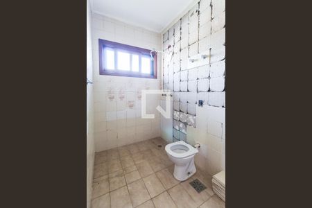 Casa à venda com 417m², 3 quartos e 3 vagasBanheiro da suíte 2