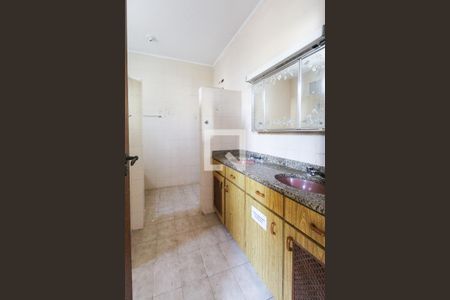 Casa à venda com 417m², 3 quartos e 3 vagasBanheiro da suíte 3