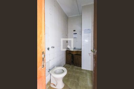 Casa à venda com 417m², 3 quartos e 3 vagasLavabo