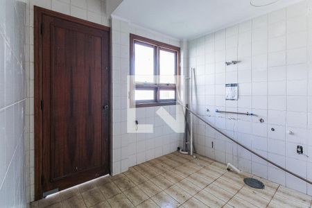Casa à venda com 417m², 3 quartos e 3 vagasCozinha