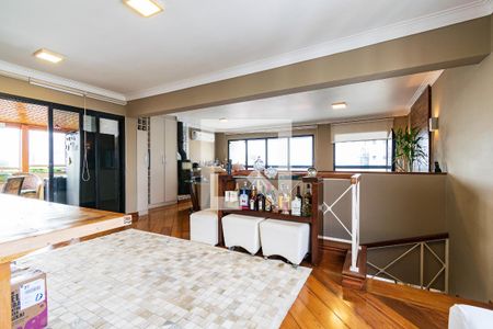 Apartamento à venda com 290m², 5 quartos e 3 vagas Apartamento à venda com 290m², 5 quartos e 3 vagasSala do terraço