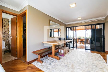 Apartamento à venda com 290m², 5 quartos e 3 vagas Apartamento à venda com 290m², 5 quartos e 3 vagasSala do terraço