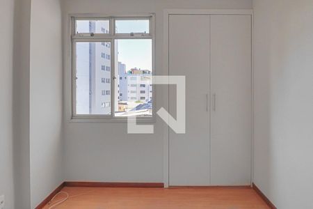 Apartamento à venda com 90m², 3 quartos e 1 vagaQuarto 1