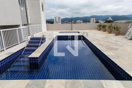 Apartamento à venda com 43m², 2 quartos e 1 vaga Apartamento à venda com 43m², 2 quartos e 1 vagaÁrea comum - Piscina