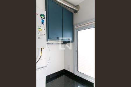 Apartamento à venda com 43m², 2 quartos e 1 vaga Apartamento à venda com 43m², 2 quartos e 1 vagaCozinha e Área de Serviço