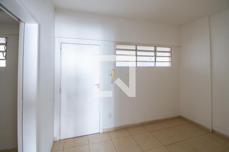 Sala de apartamento para alugar com 1 quarto, 31m² em Vila Itapura, Campinas