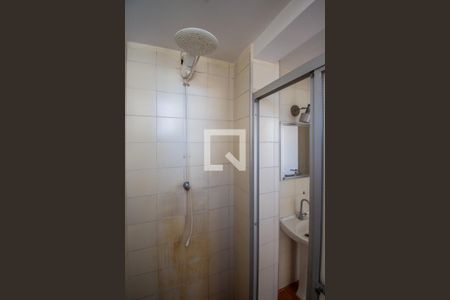 Banheiro da Suíte de apartamento para alugar com 1 quarto, 31m² em Vila Itapura, Campinas