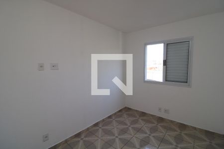 Quarto 1 de apartamento para alugar com 2 quartos, 47m² em Jardim Colonial, São Paulo