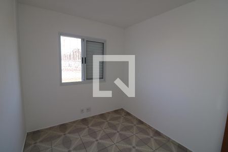 Quarto 1 de apartamento para alugar com 2 quartos, 47m² em Jardim Colonial, São Paulo
