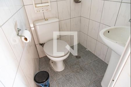 Casa à venda com 220m², 4 quartos e 2 vagasEdícula/banheiro