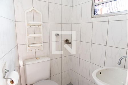 Casa à venda com 220m², 4 quartos e 2 vagasEdícula/banheiro