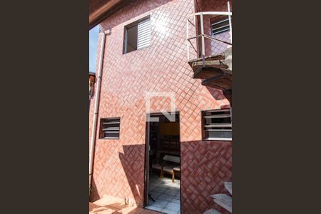 Casa à venda com 220m², 4 quartos e 2 vagasÁrea de serviço