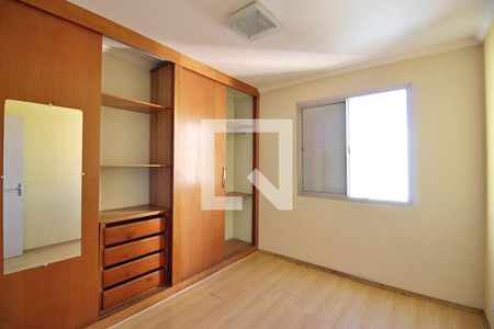 Quarto 2 de apartamento para alugar com 3 quartos, 65m² em Parque Terra Nova, São Bernardo do Campo