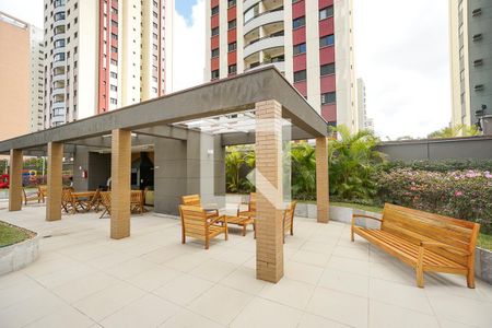 Apartamento à venda com 127m², 3 quartos e 3 vagas Apartamento à venda com 127m², 3 quartos e 3 vagasChurrasqueira