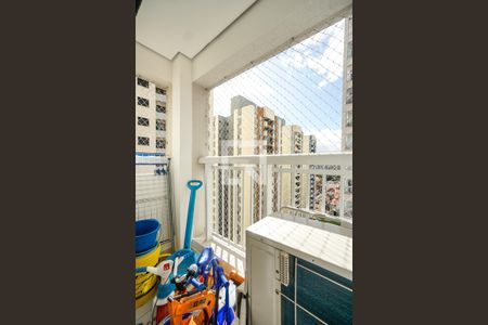 Apartamento à venda com 127m², 3 quartos e 3 vagas Apartamento à venda com 127m², 3 quartos e 3 vagasVaranda da suíte 01