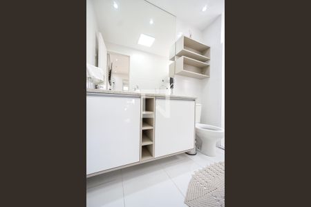 Apartamento à venda com 127m², 3 quartos e 3 vagas Apartamento à venda com 127m², 3 quartos e 3 vagasBanheiro da suíte 03