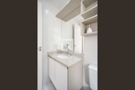 Apartamento à venda com 127m², 3 quartos e 3 vagas Apartamento à venda com 127m², 3 quartos e 3 vagasBanheiro da suíte 02