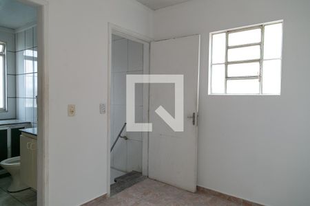 Sala de casa para alugar com 1 quarto, 66m² em Brasilândia, São Gonçalo