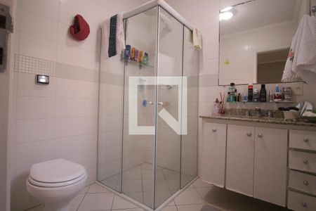 Casa de condomínio à venda com 220m², 3 quartos e 3 vagasBanheiro