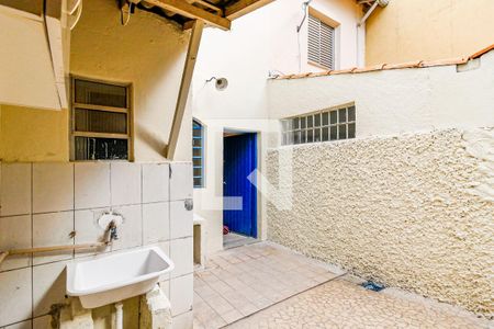 Casa à venda com 77m², 2 quartos e 1 vagaÁrea de Serviço