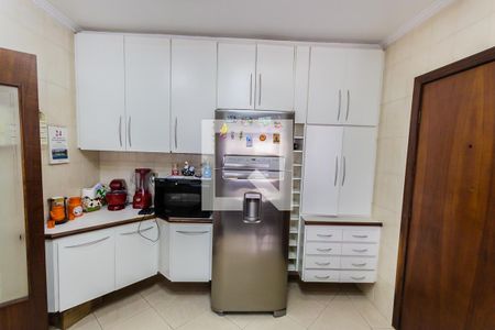 Apartamento à venda com 126m², 3 quartos e 2 vagas Apartamento à venda com 126m², 3 quartos e 2 vagasArmário