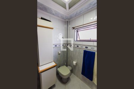 Apartamento à venda com 126m², 3 quartos e 2 vagas Apartamento à venda com 126m², 3 quartos e 2 vagasBanheiro da Suíte