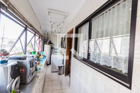Apartamento à venda com 126m², 3 quartos e 2 vagas Apartamento à venda com 126m², 3 quartos e 2 vagasÁrea de Serviço