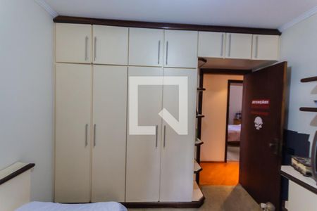 Apartamento à venda com 126m², 3 quartos e 2 vagas Apartamento à venda com 126m², 3 quartos e 2 vagasArmário