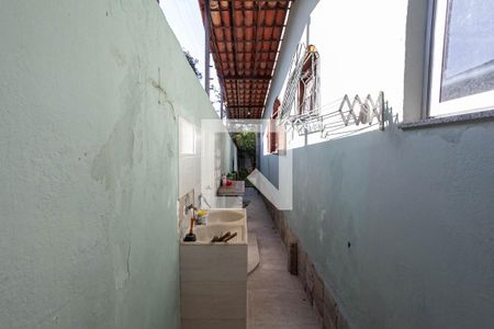 Casa à venda com 180m², 3 quartos e 3 vagas Casa à venda com 180m², 3 quartos e 3 vagasÁrea de serviço