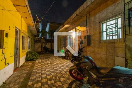 Casa de condomínio para alugar com 50m², 1 quarto e 1 vaga Casa de condomínio para alugar com 50m², 1 quarto e 1 vagaGaragem