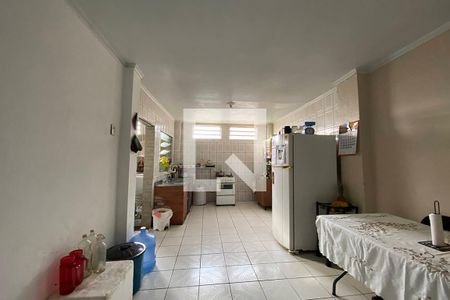 Casa à venda com 210m², 6 quartos e 2 vagasCozinha