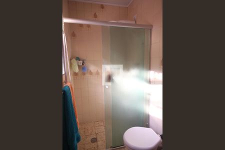 Casa à venda com 140m², 3 quartos e 2 vagasBanheiro