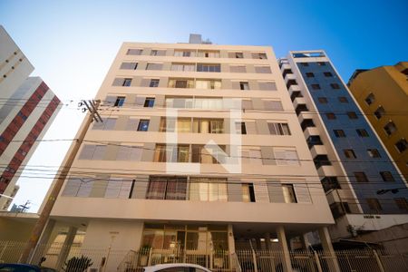Apartamento à venda com 101m², 2 quartos e 1 vagaFachada
