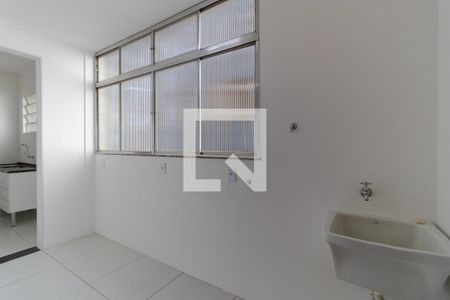 Apartamento à venda com 101m², 2 quartos e 1 vagaÁrea de Serviço