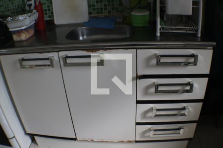 Apartamento à venda com 68m², 2 quartos e 1 vagaCozinha