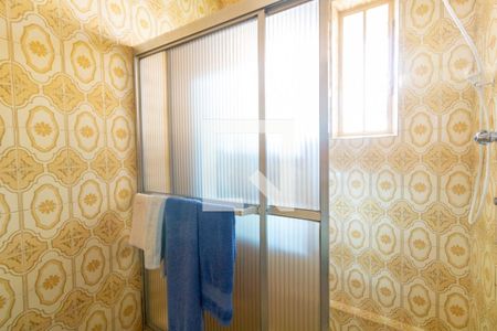 Casa à venda com 178m², 3 quartos e 4 vagasBanheiro