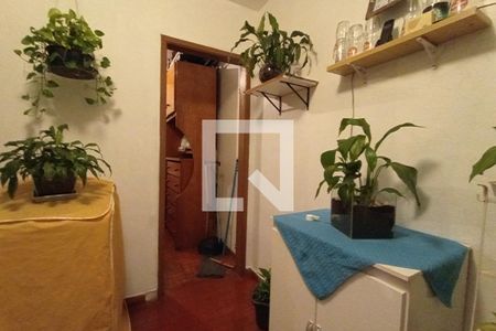Casa à venda com 134m², 3 quartos e 2 vagas Casa à venda com 134m², 3 quartos e 2 vagasCozinha Edícula