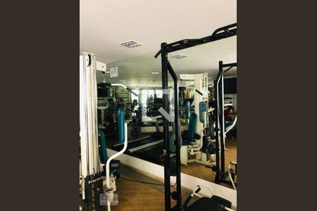 Apartamento à venda com 220m², 4 quartos e 3 vagas Apartamento à venda com 220m², 4 quartos e 3 vagasÁrea comum